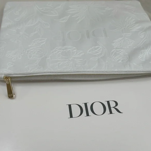 New - Authentic Dior Floral Embossed Clutch - Picture 4 of 8